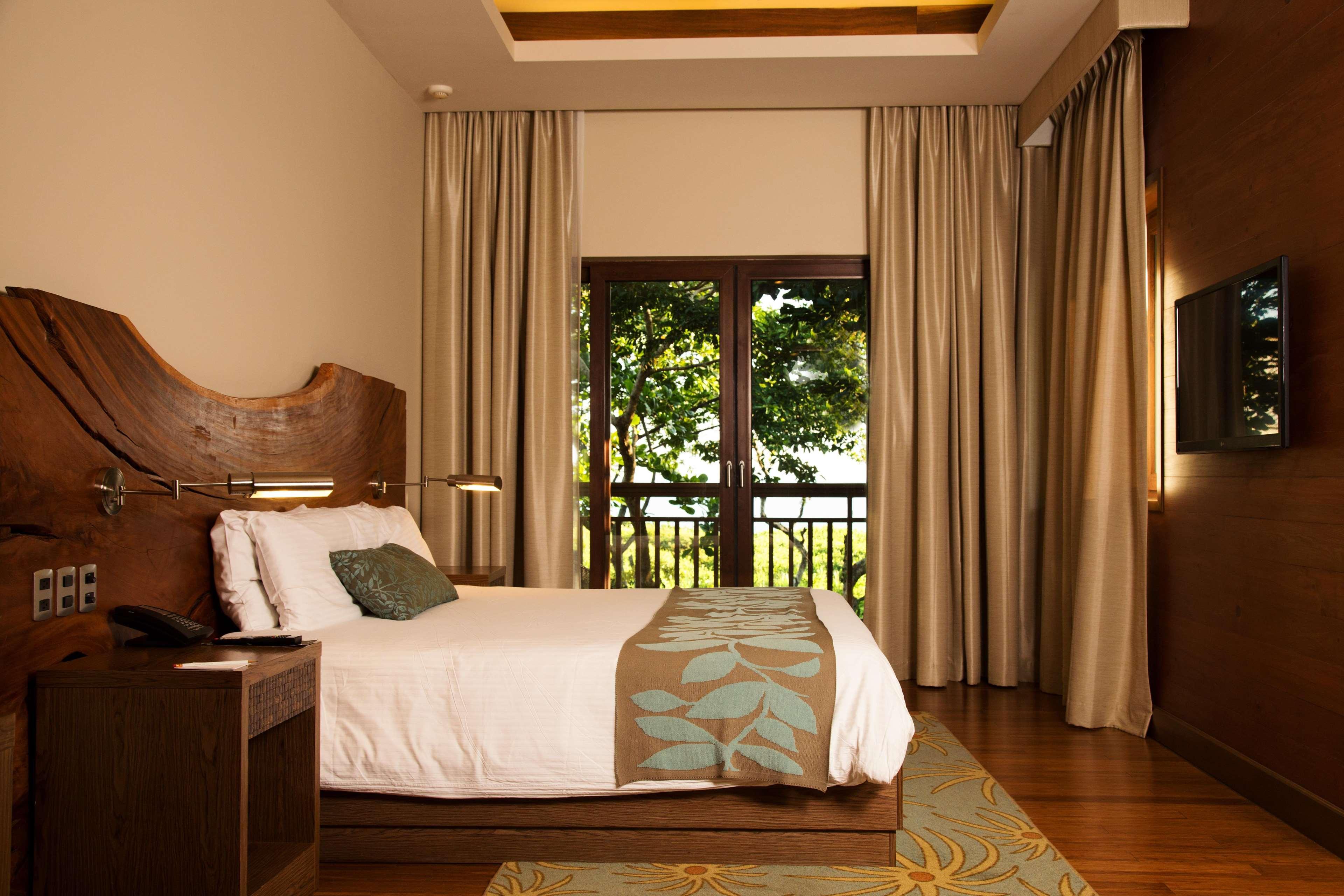 Indura Beach & Golf Resort Curio Collection By Hilton Tela Extérieur photo