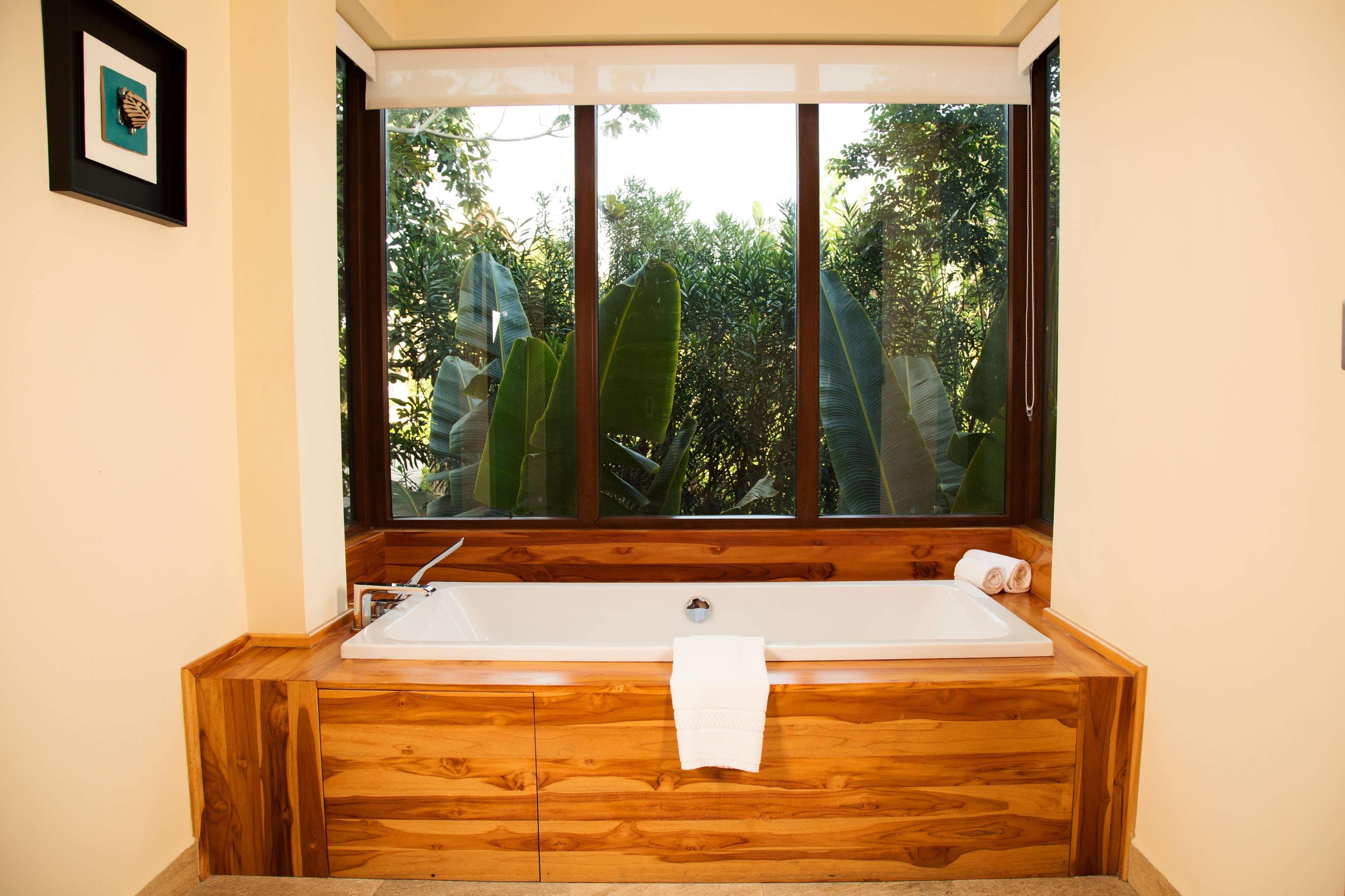 Indura Beach & Golf Resort Curio Collection By Hilton Tela Extérieur photo