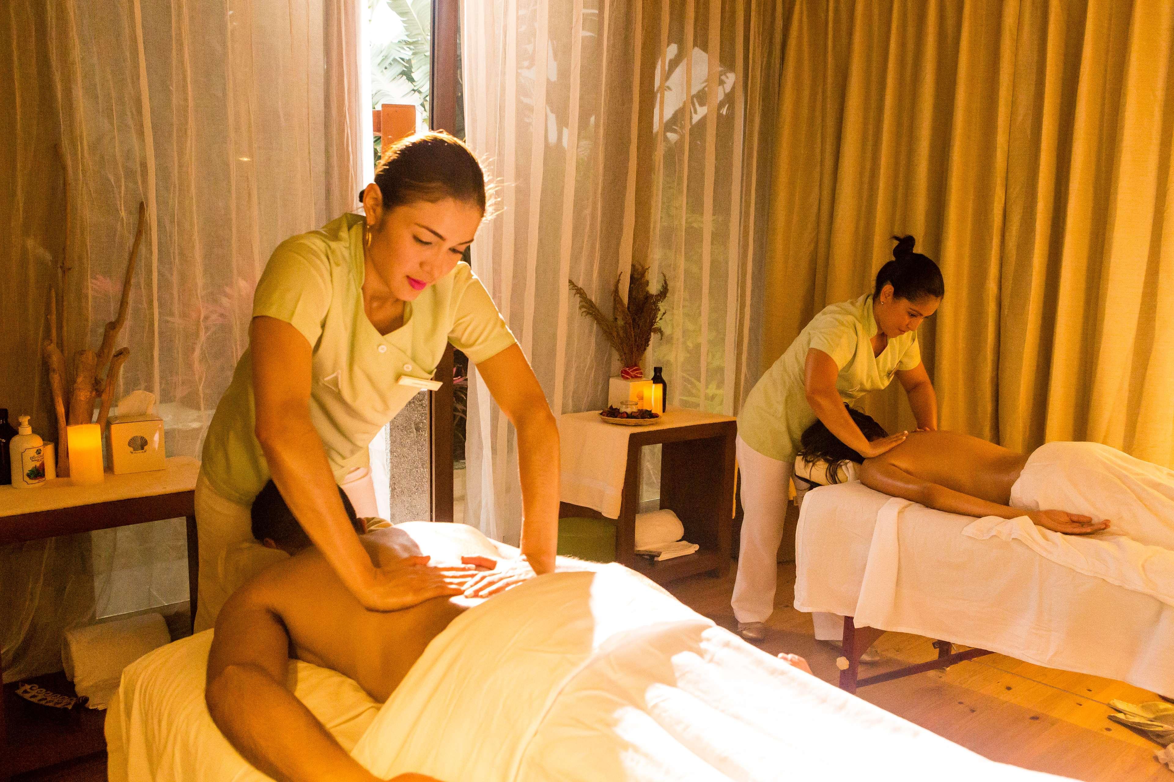 Indura Beach & Golf Resort Curio Collection By Hilton Tela Extérieur photo