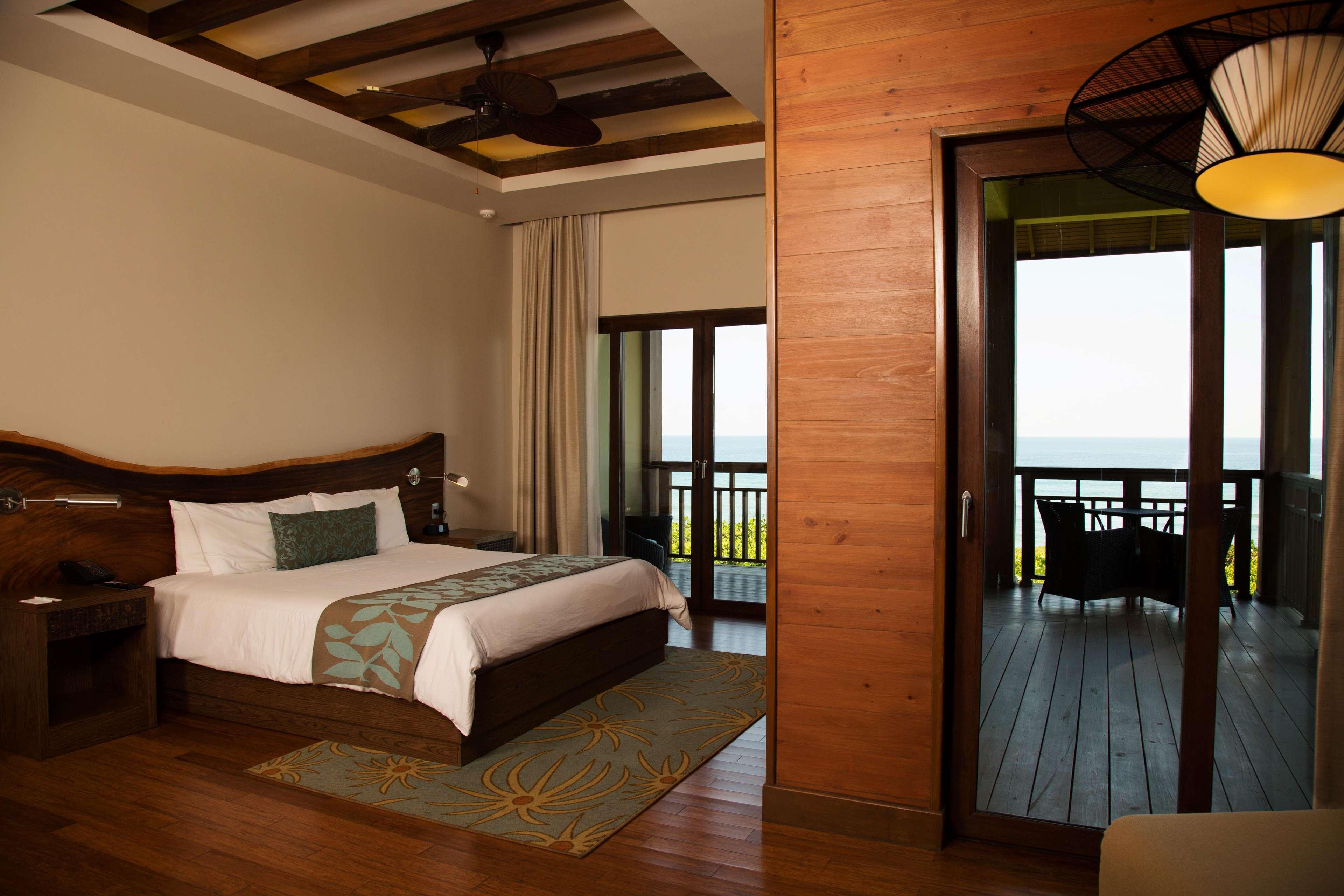 Indura Beach & Golf Resort Curio Collection By Hilton Tela Extérieur photo