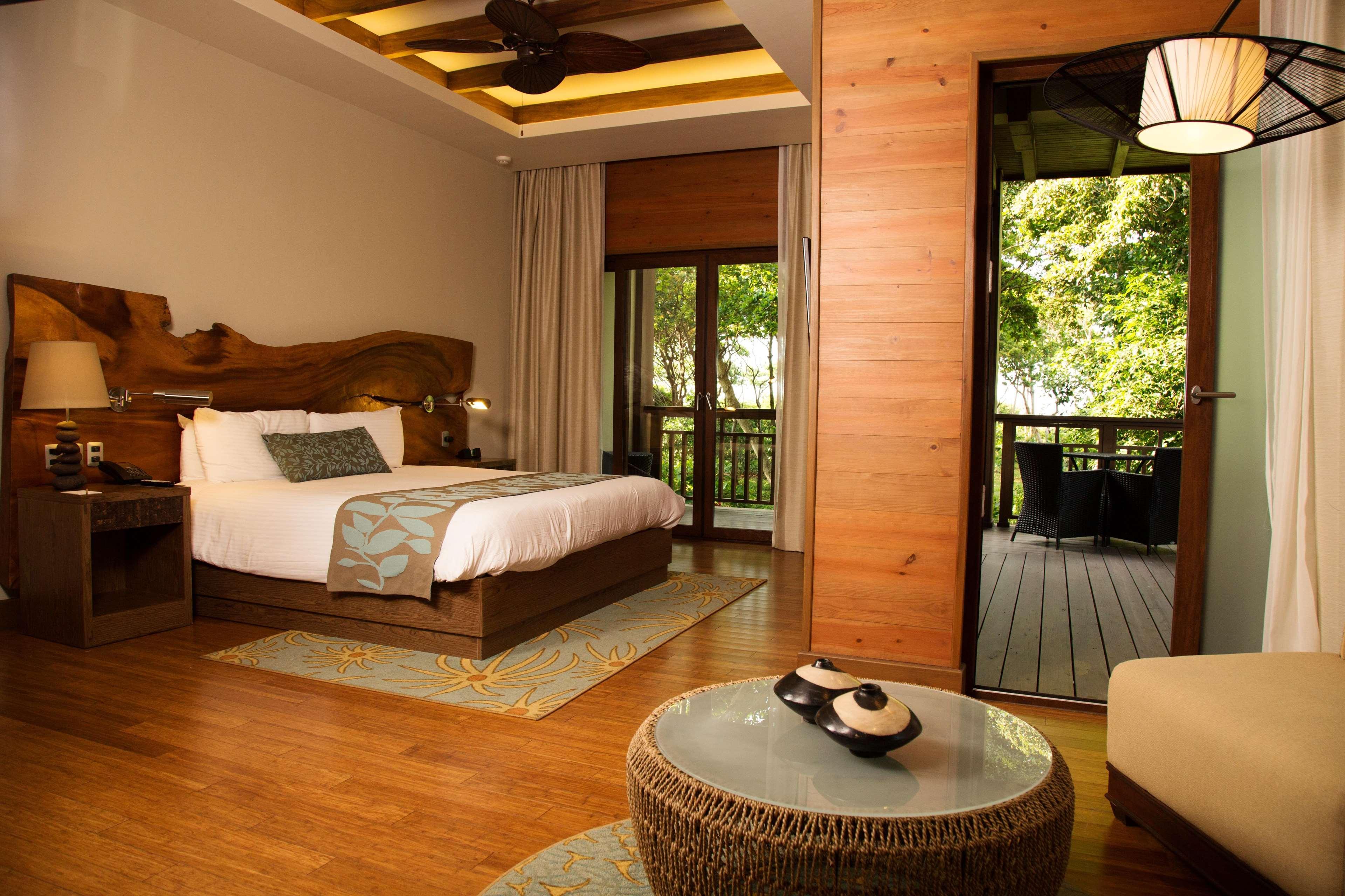 Indura Beach & Golf Resort Curio Collection By Hilton Tela Extérieur photo