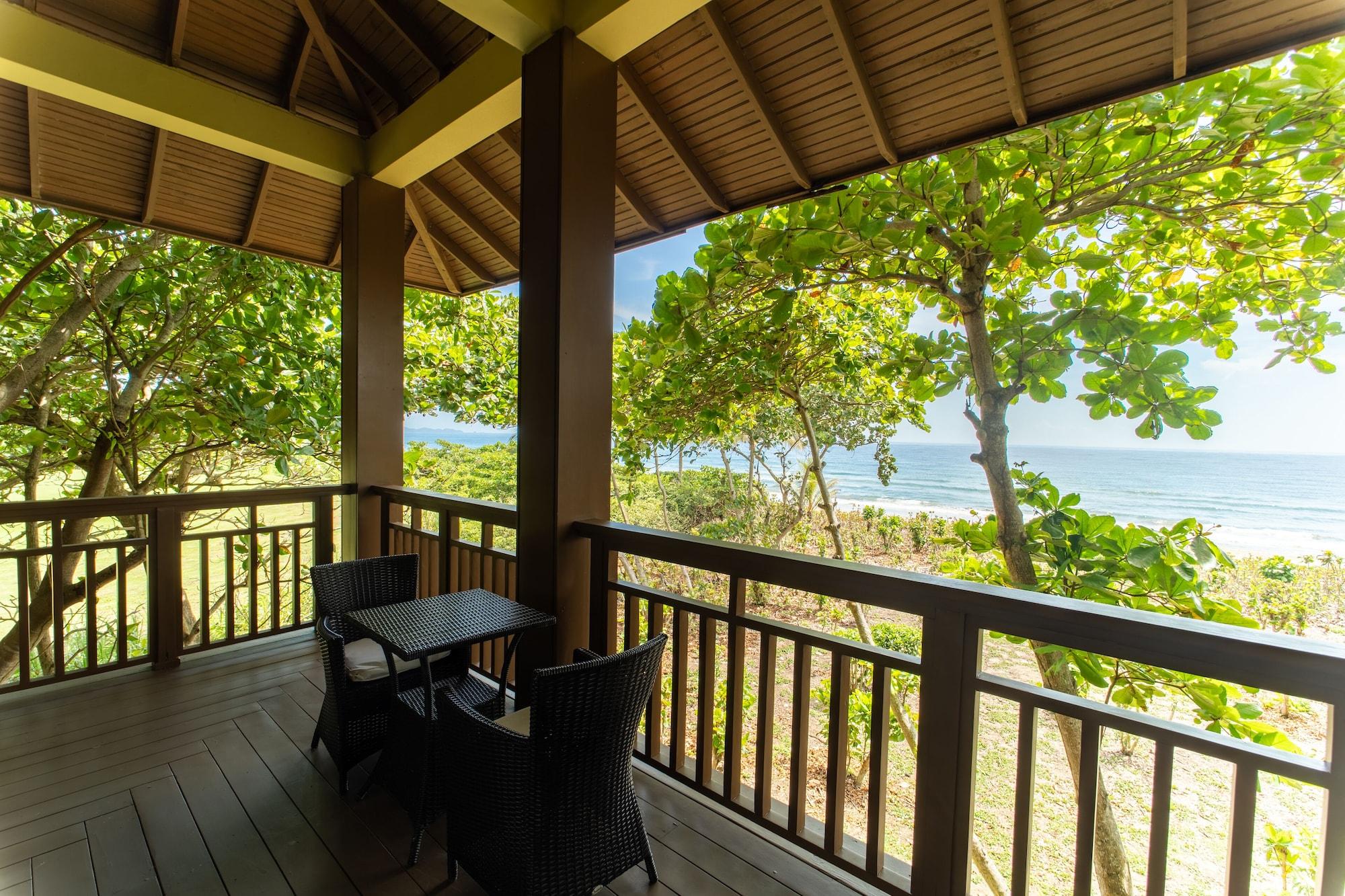 Indura Beach & Golf Resort Curio Collection By Hilton Tela Extérieur photo